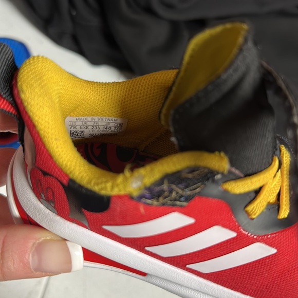 Mickey Mouse running shoes - Picture 9 of 9